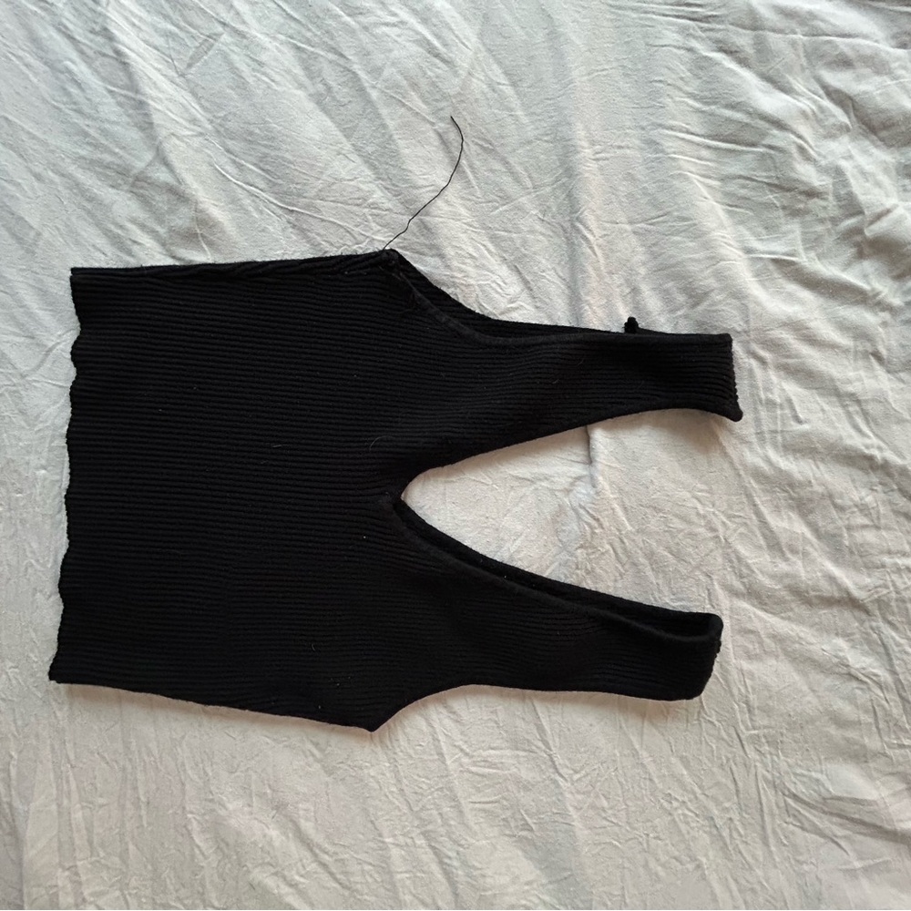 Kendall & Kylie Black Crop Top